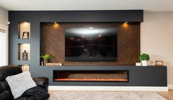 τζάκι ηλεκτρικό μακρόστενο εντοιχιζμένο Ignite XL κάτω από τηλεόραση, ιδέες διακόσμησης και ανακαίνισης με γυψοσανίδα ή ξύλινη επένδυση
